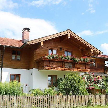Appartement Haus Blumenfeld-Schwaiger à Übersee Extérieur photo