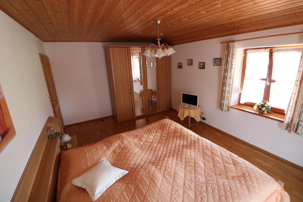 Appartement Haus Blumenfeld-Schwaiger à Übersee Extérieur photo